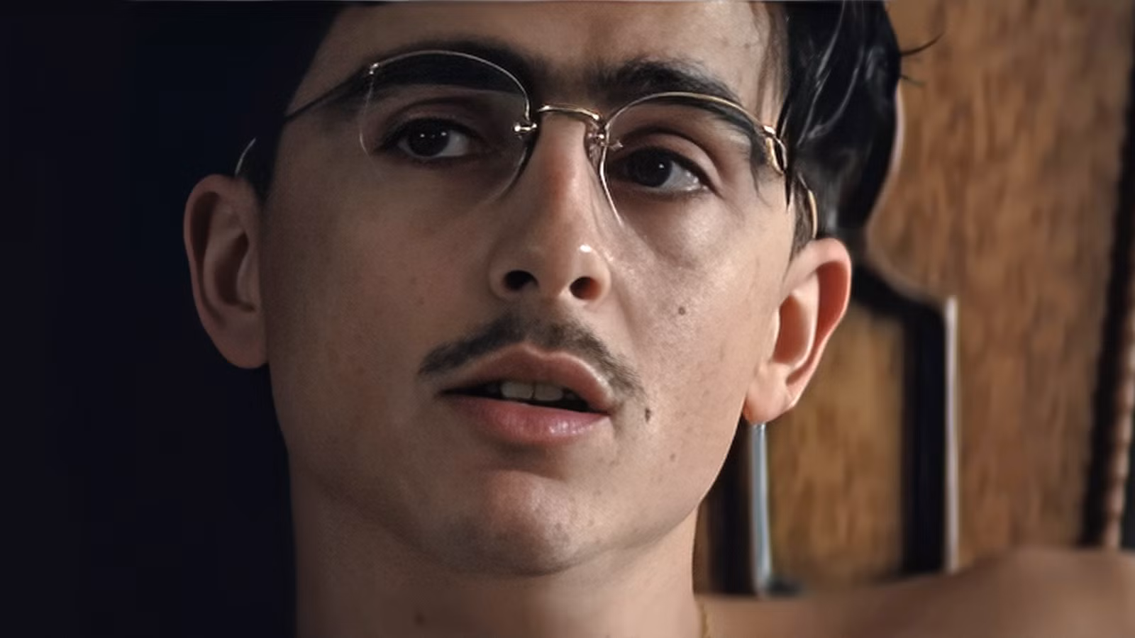 A imagem atual não possui texto alternativo. O nome do arquivo é: em-apenas-1-dia-drama-de-timothee-chalamet-domina-hbo-max-nos-eua-apos-reves-no-oscar-2